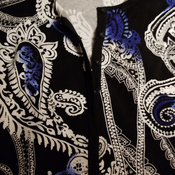 White House Black Market Cardigan - Picture 3 of 3